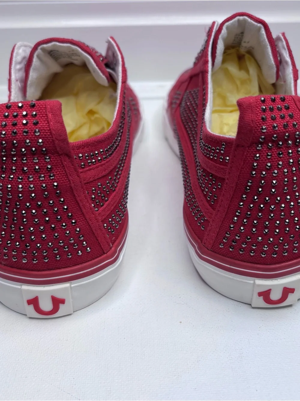 True Religion Women's Rhinestone-Studded Canvas Slip-On Sneakers Red & White 9.5